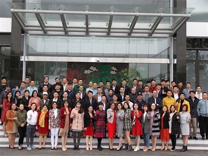 Cán bộ công nhân viên